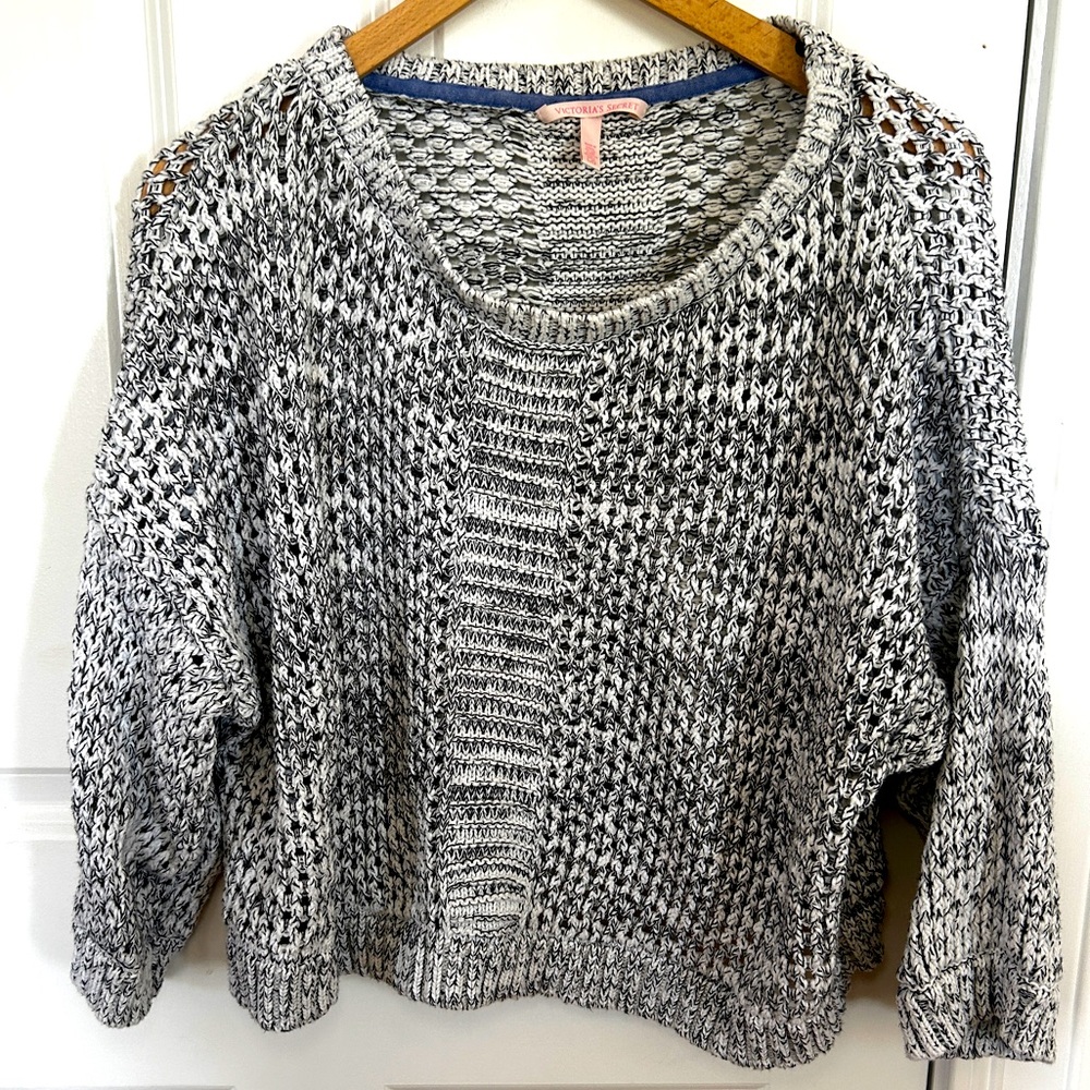 Victoria Secret Pullover Cropped Sweater Size L